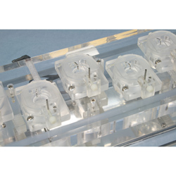 Hex channel Acrylic chamber system for Biochemistry with heater & thermistor feedback control